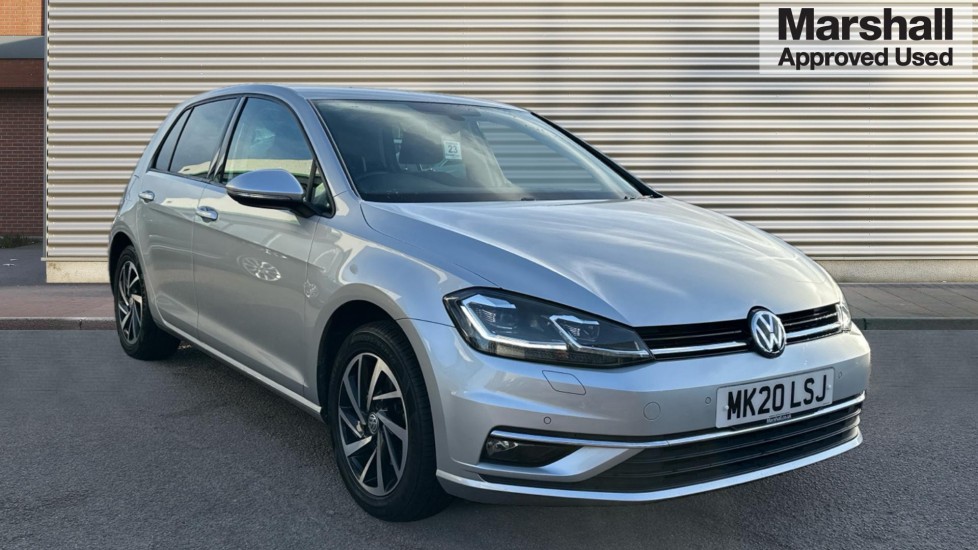 Main listing image - Volkswagen Golf