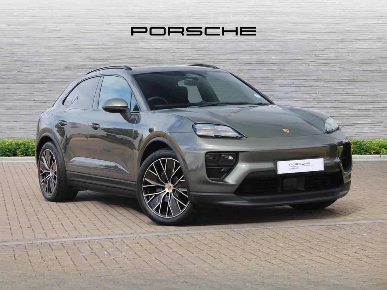 Main listing image - Porsche Macan