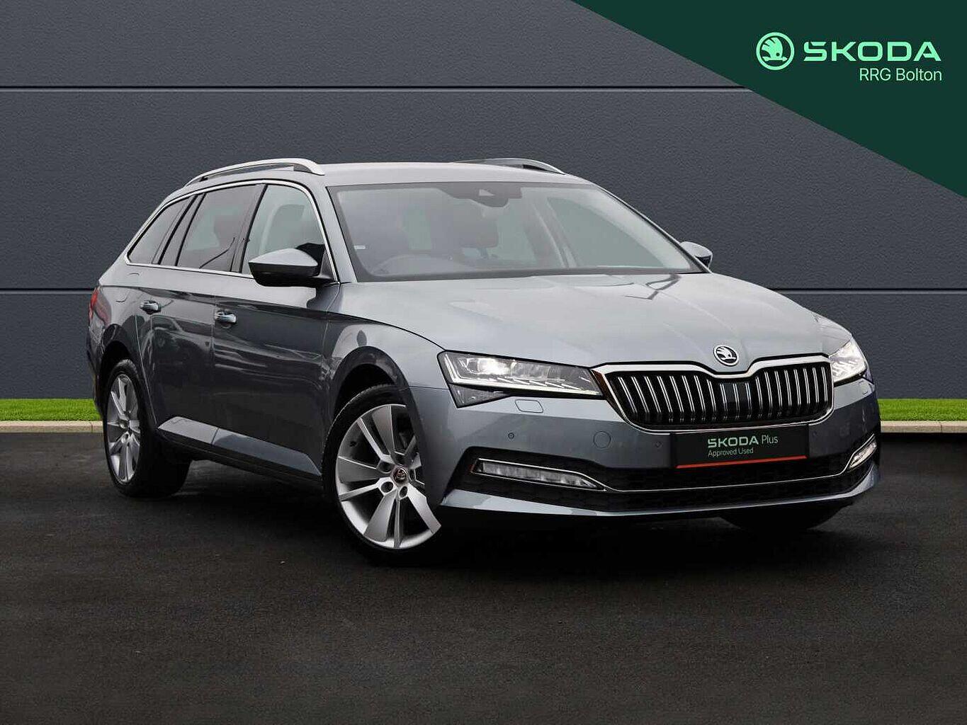 Main listing image - Skoda Superb Estate