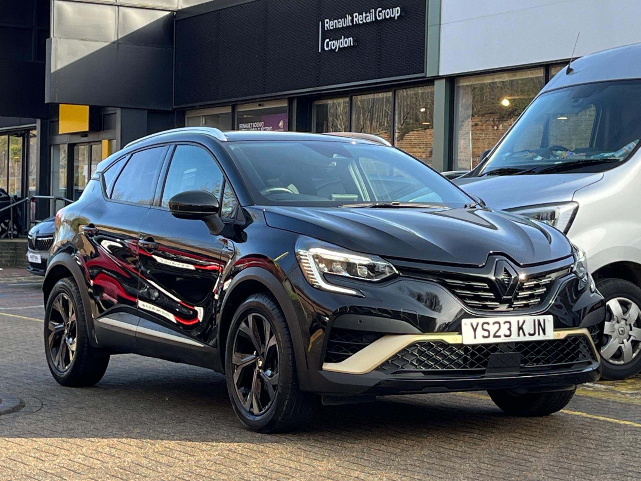 Main listing image - Renault Captur