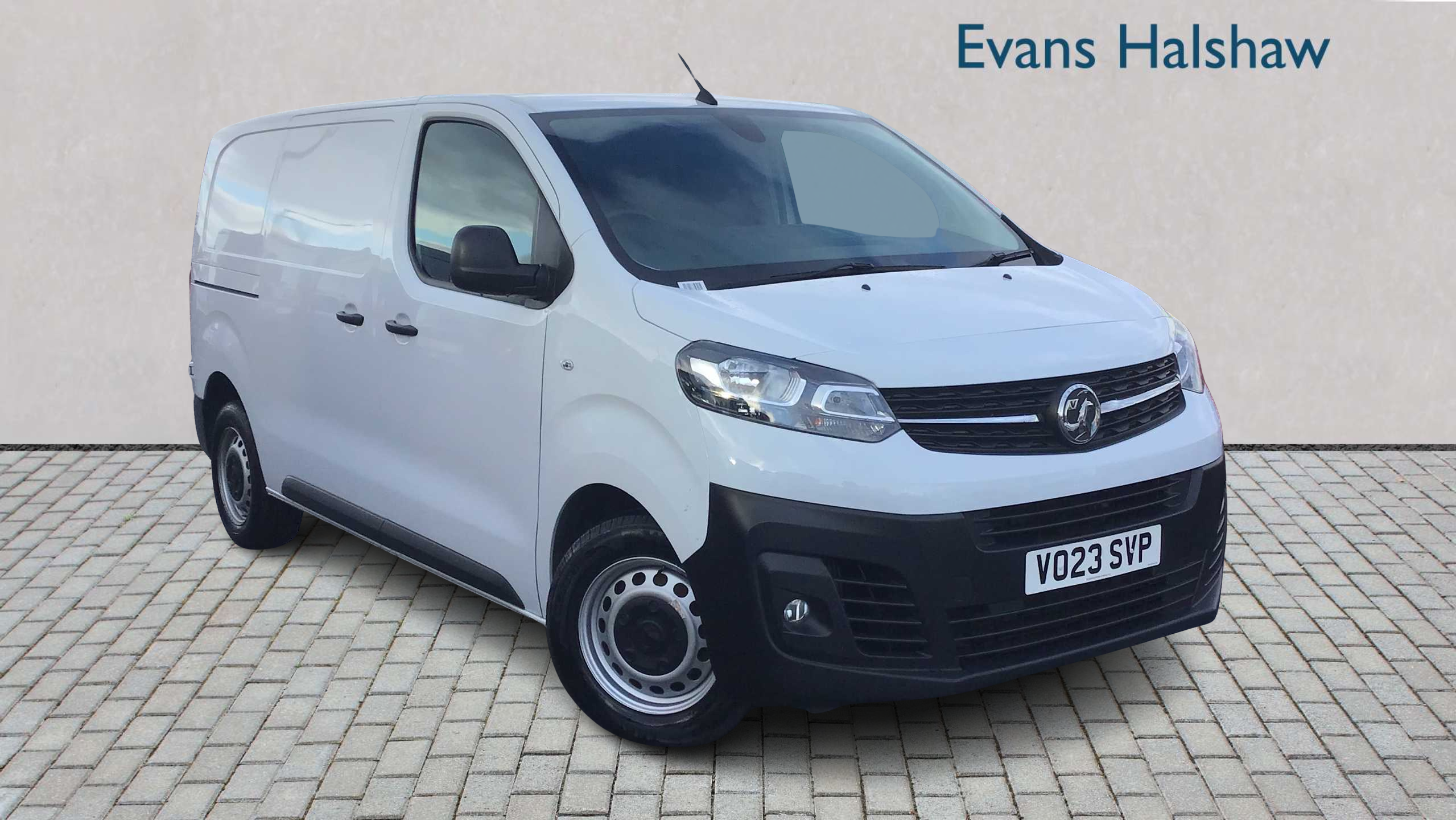 Main listing image - Vauxhall Vivaro
