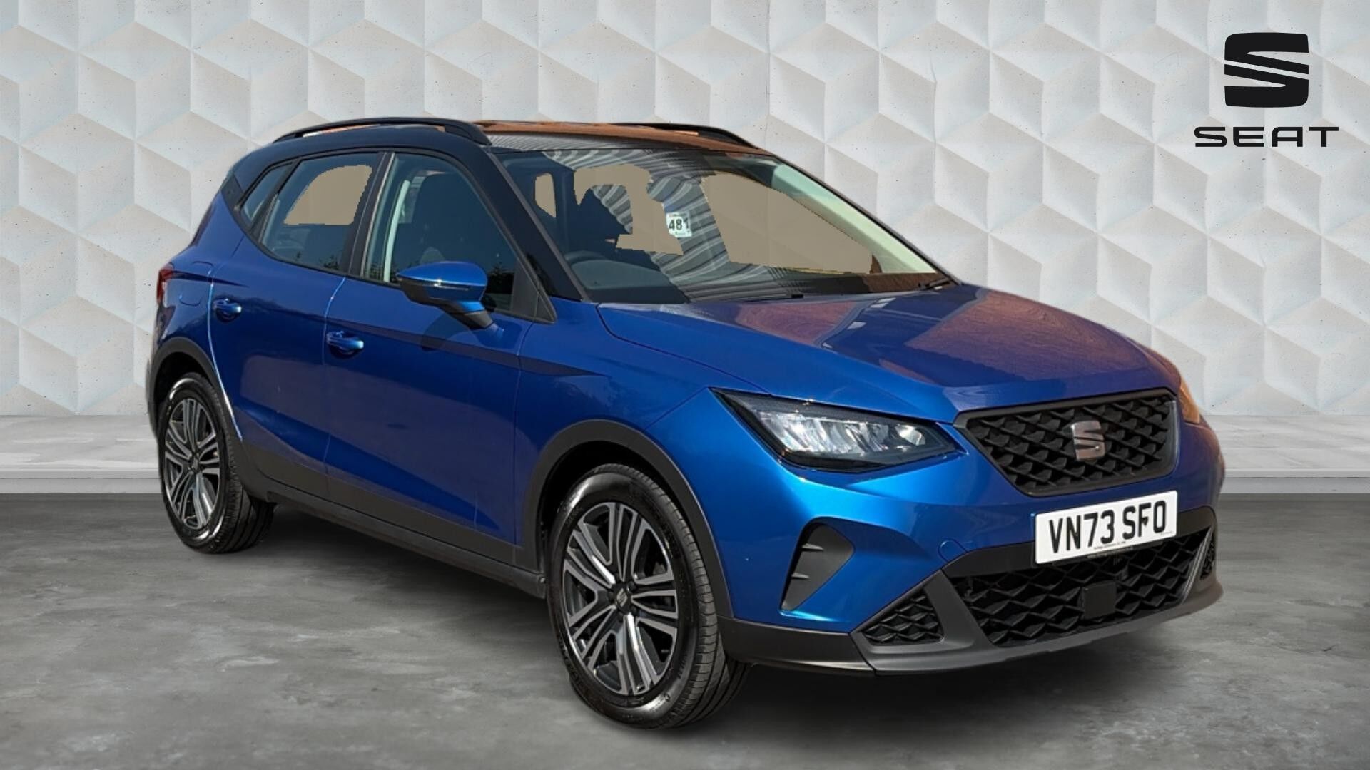 Main listing image - SEAT Arona