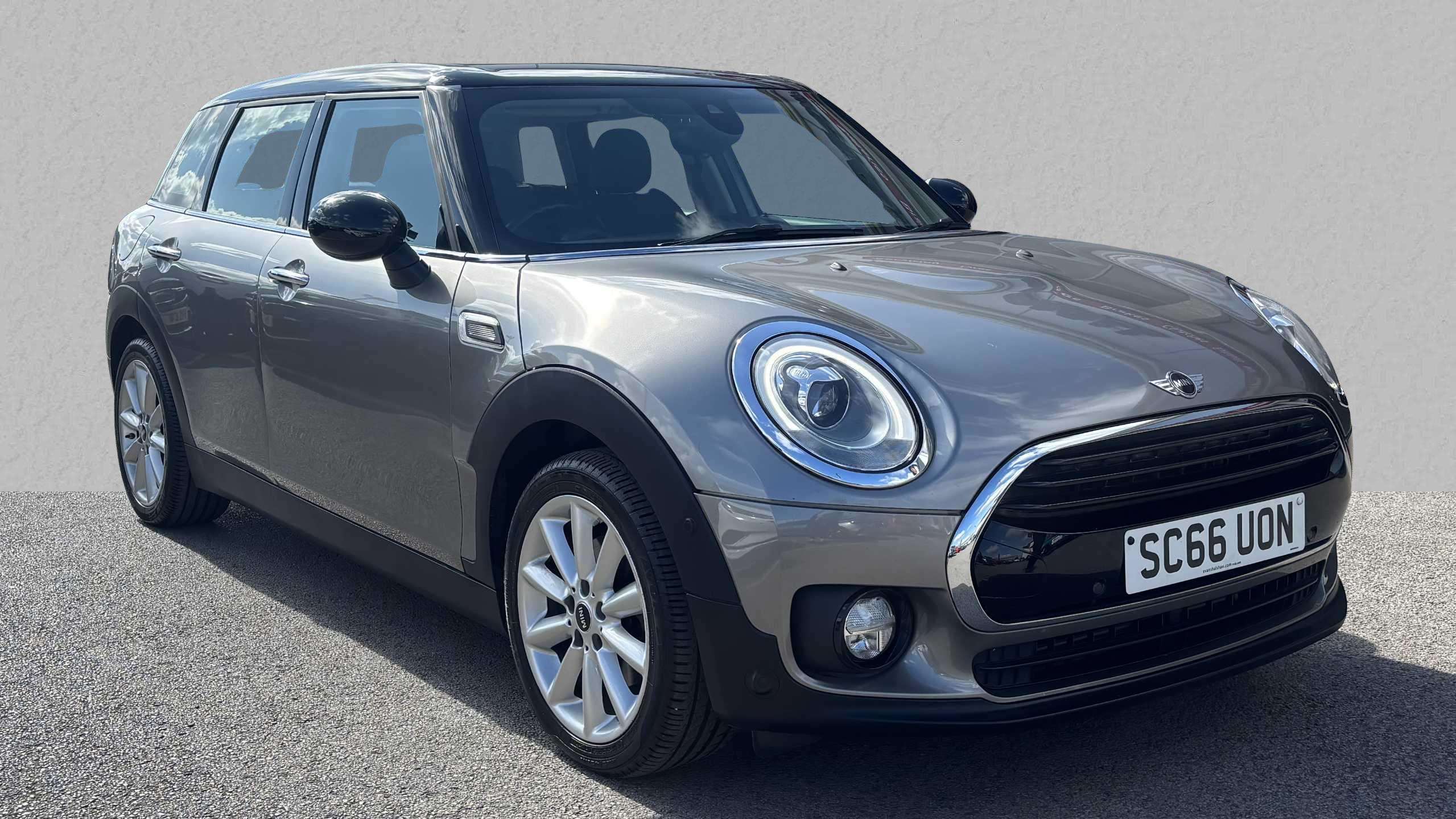 Main listing image - MINI Clubman
