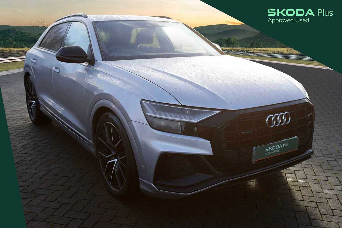 Main listing image - Audi Q8