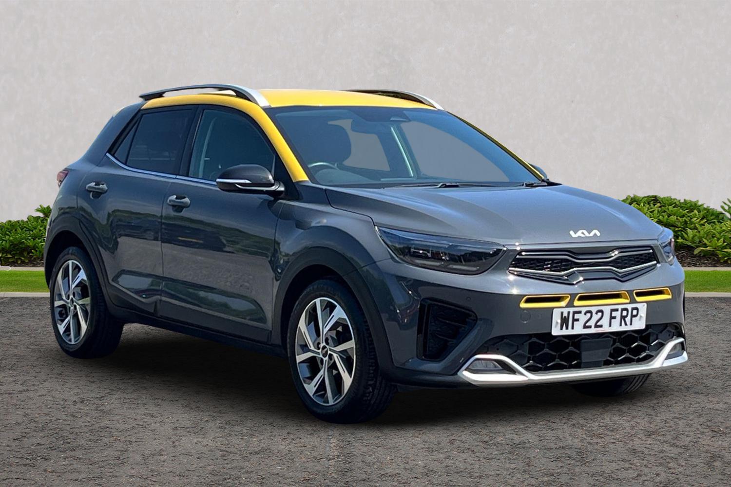 Main listing image - Kia Stonic