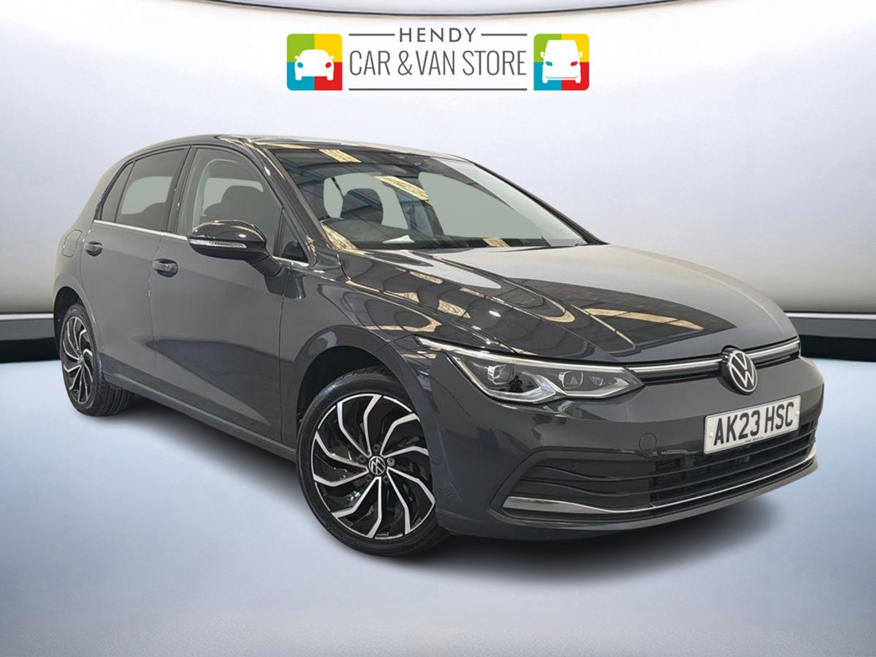 Main listing image - Volkswagen Golf