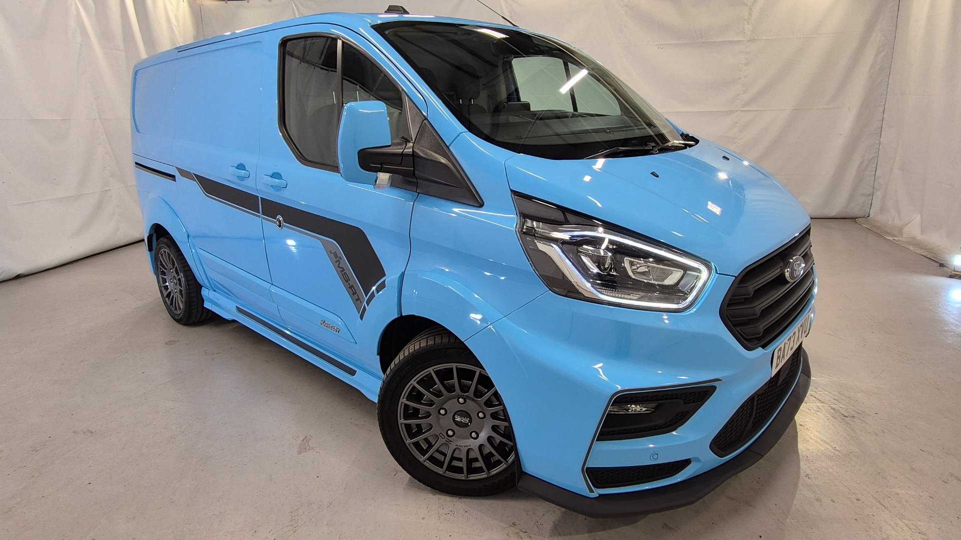 Main listing image - Ford Transit Custom