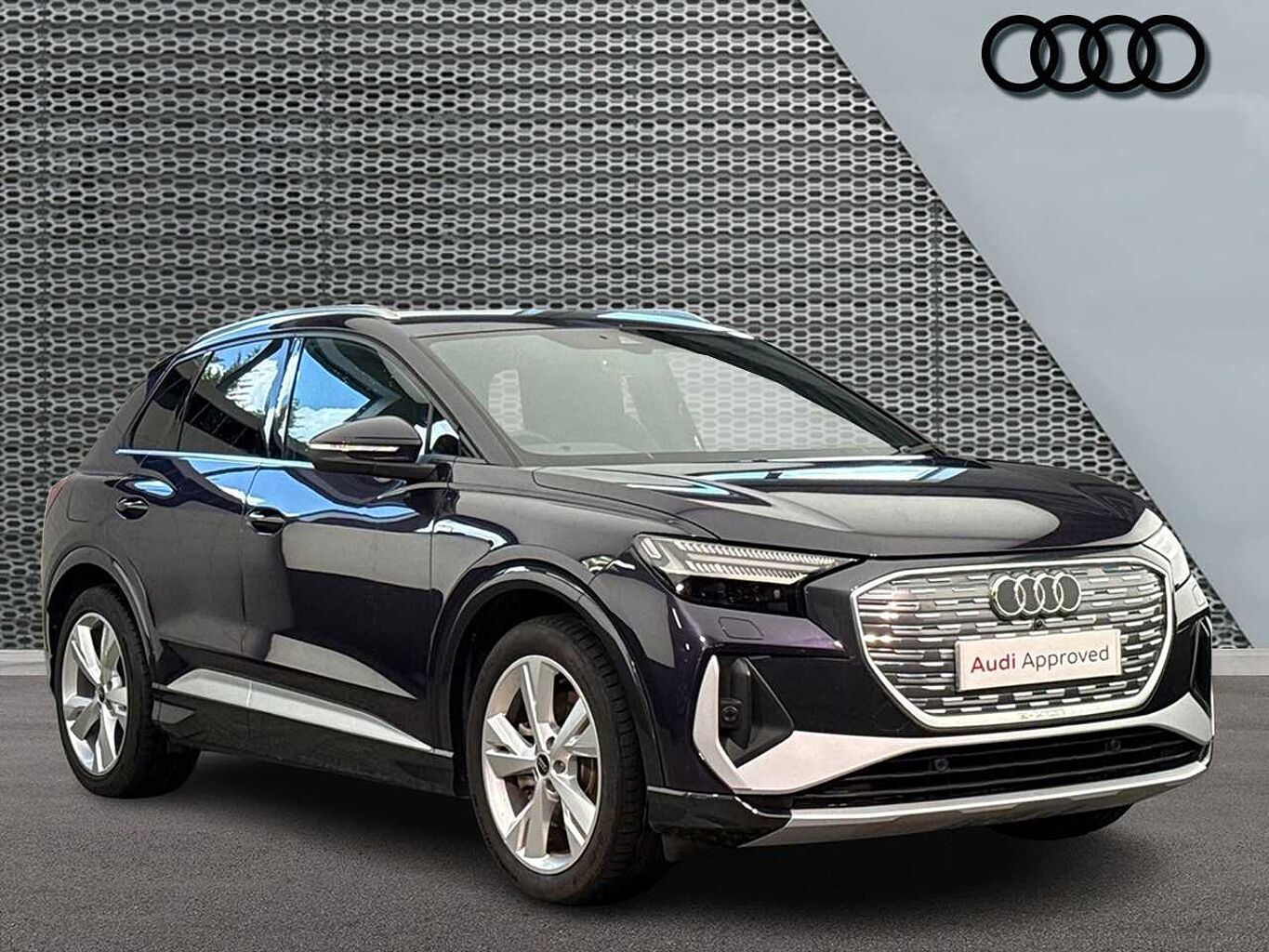 Main listing image - Audi Q4