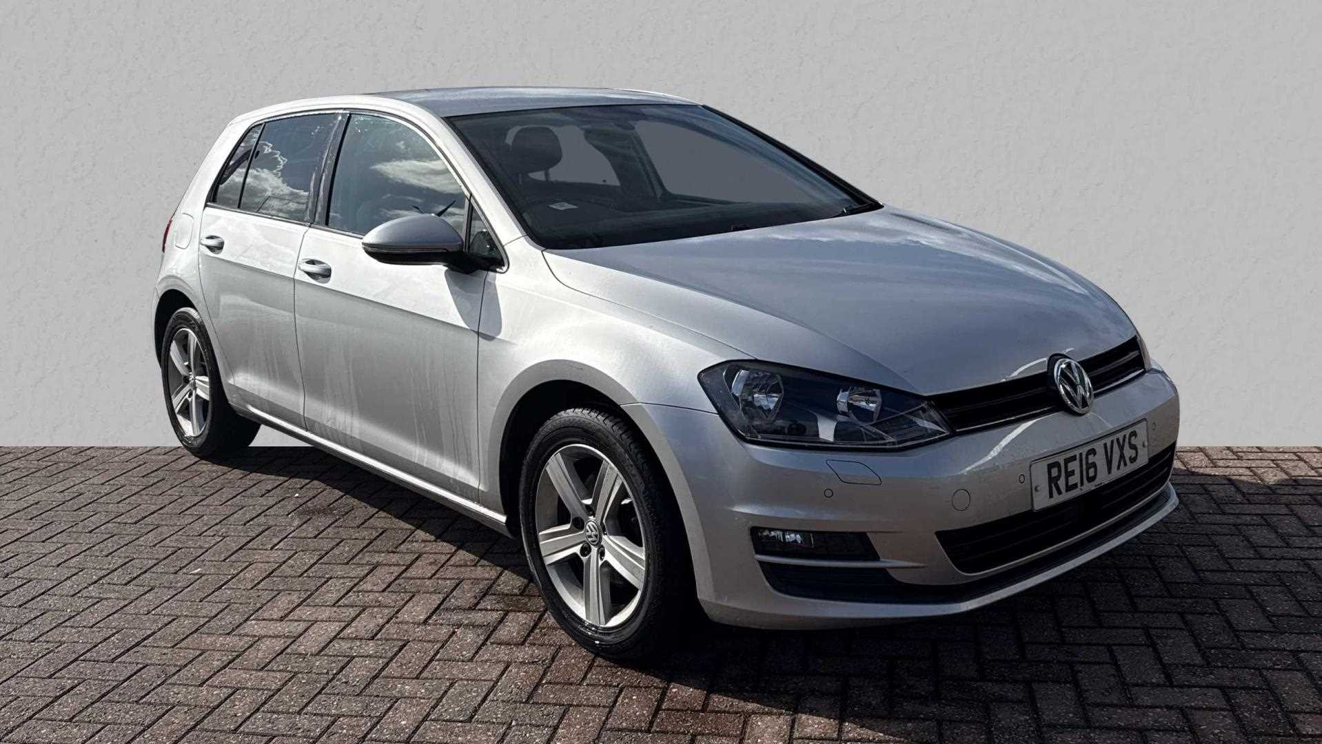 Main listing image - Volkswagen Golf
