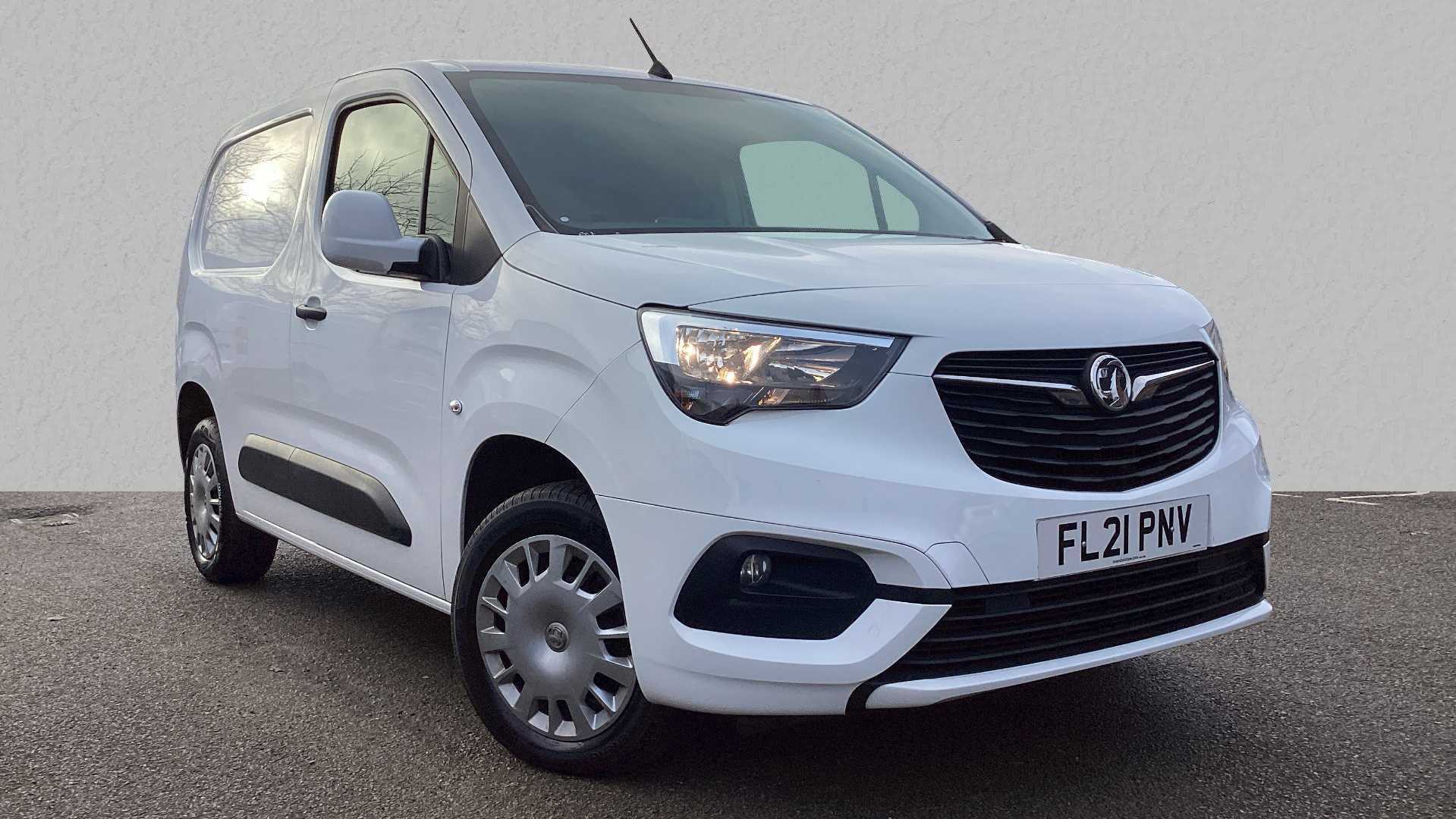 Main listing image - Vauxhall Combo Cargo