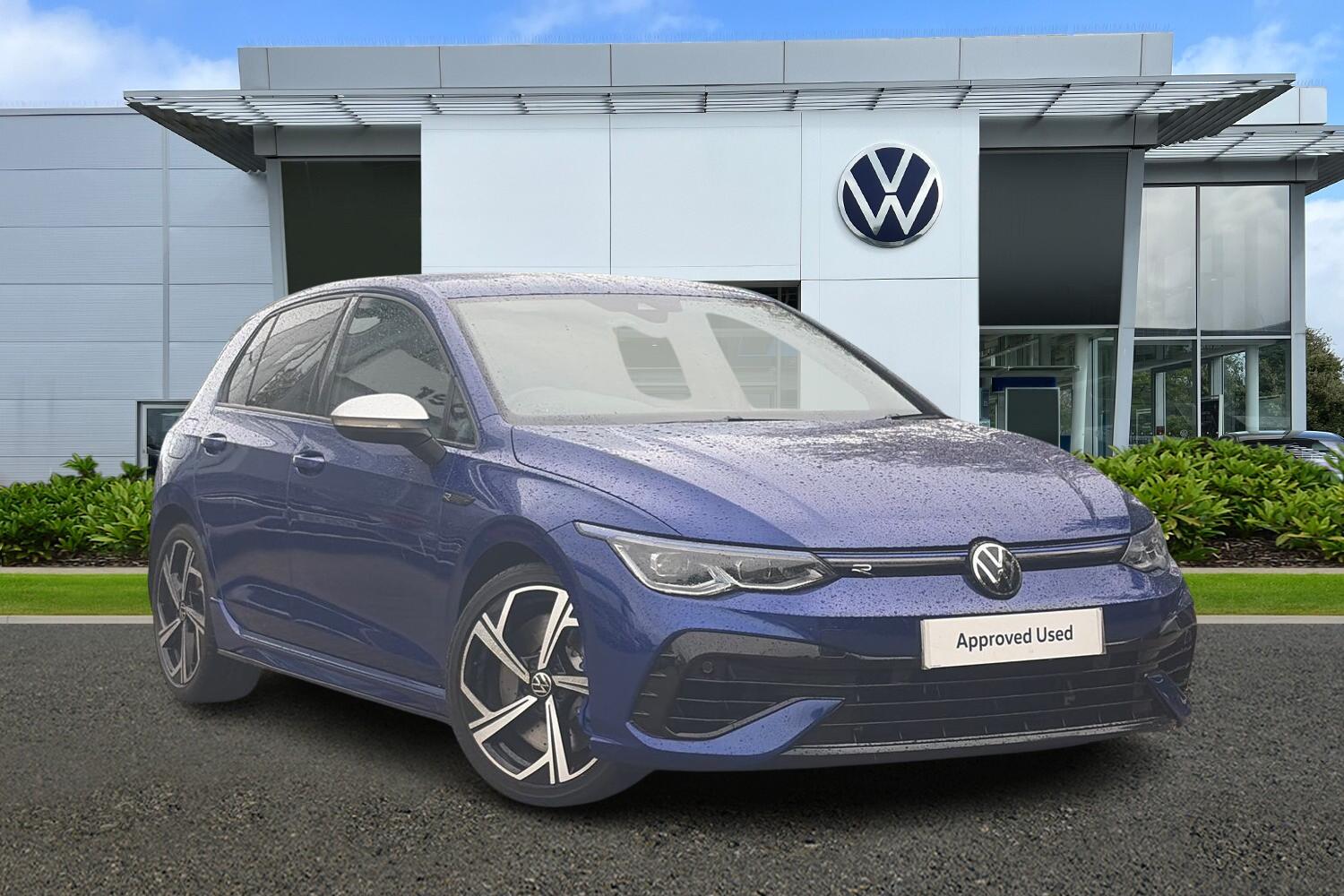 Main listing image - Volkswagen Golf