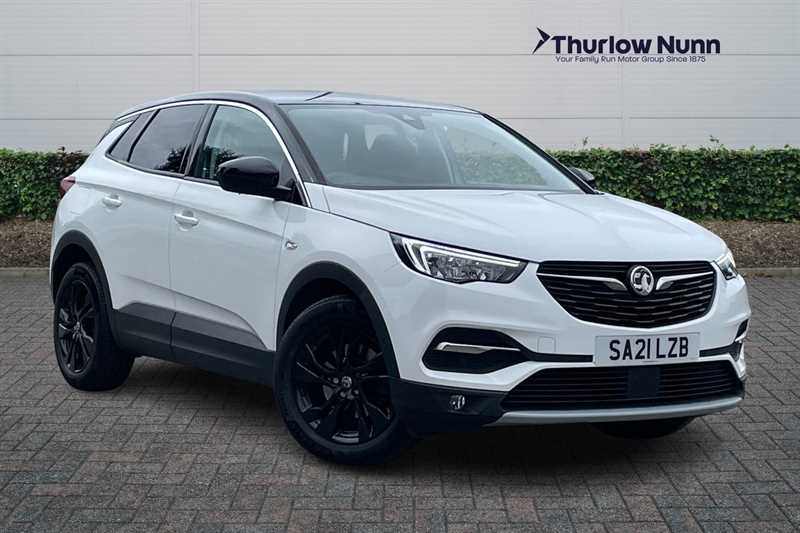 Main listing image - Vauxhall Grandland X