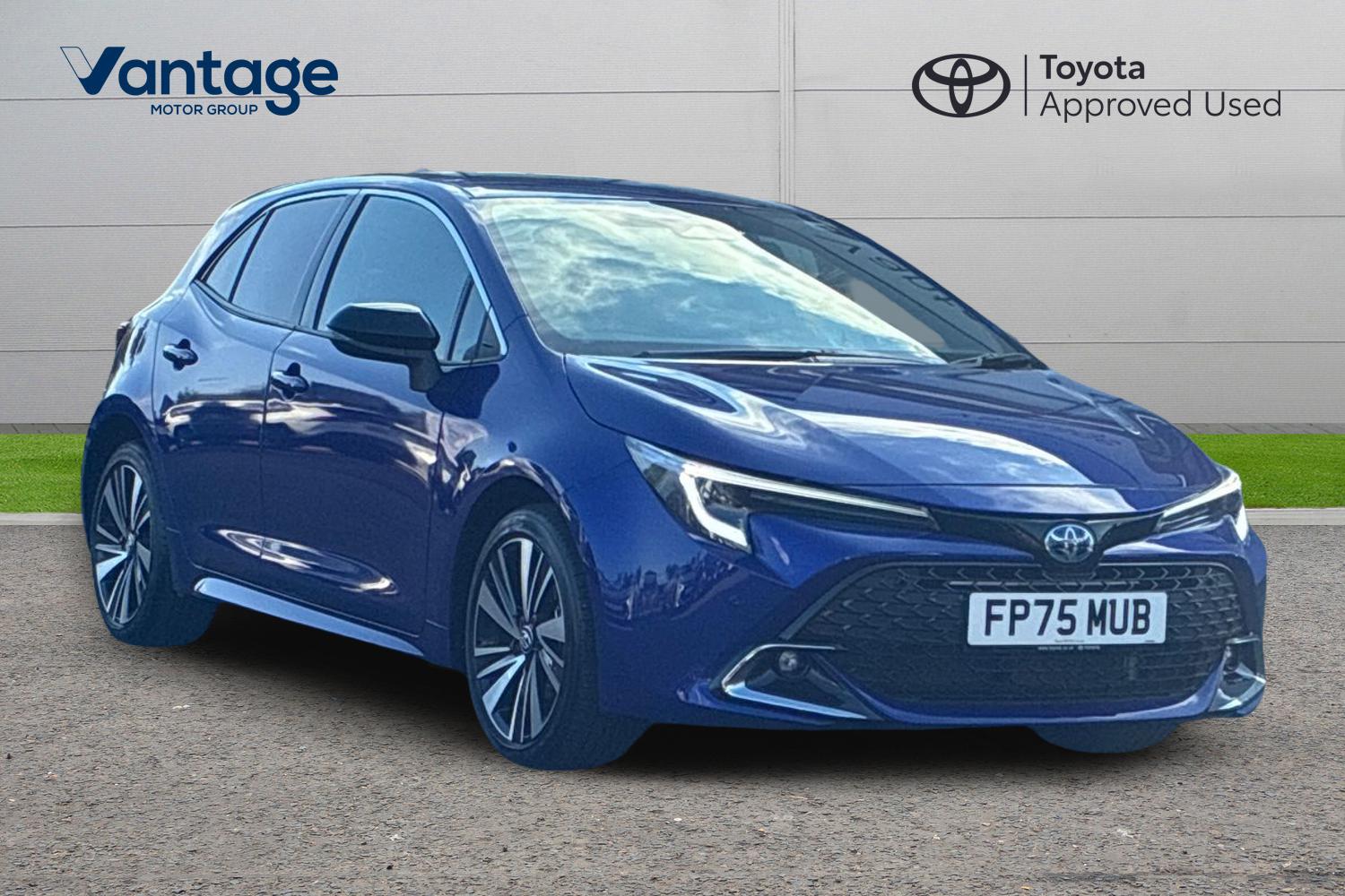 Main listing image - Toyota Corolla