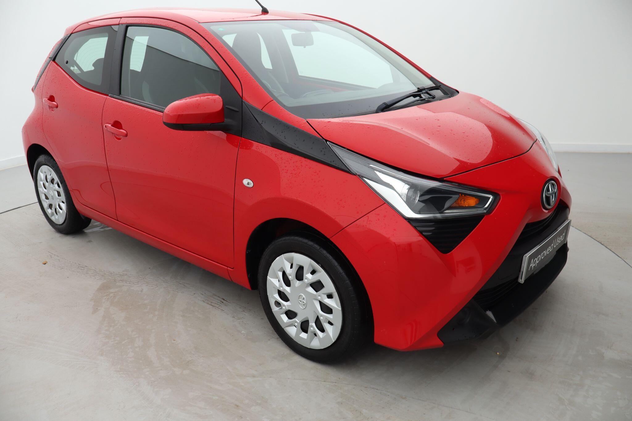 Main listing image - Toyota Aygo