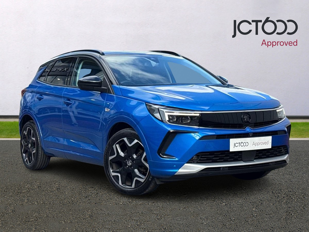 Main listing image - Vauxhall Grandland