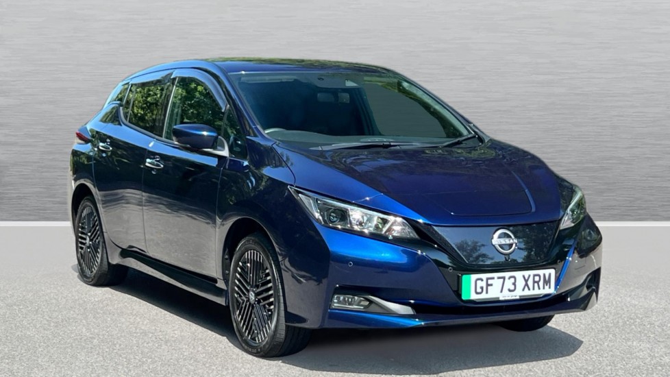 Main listing image - Nissan Leaf