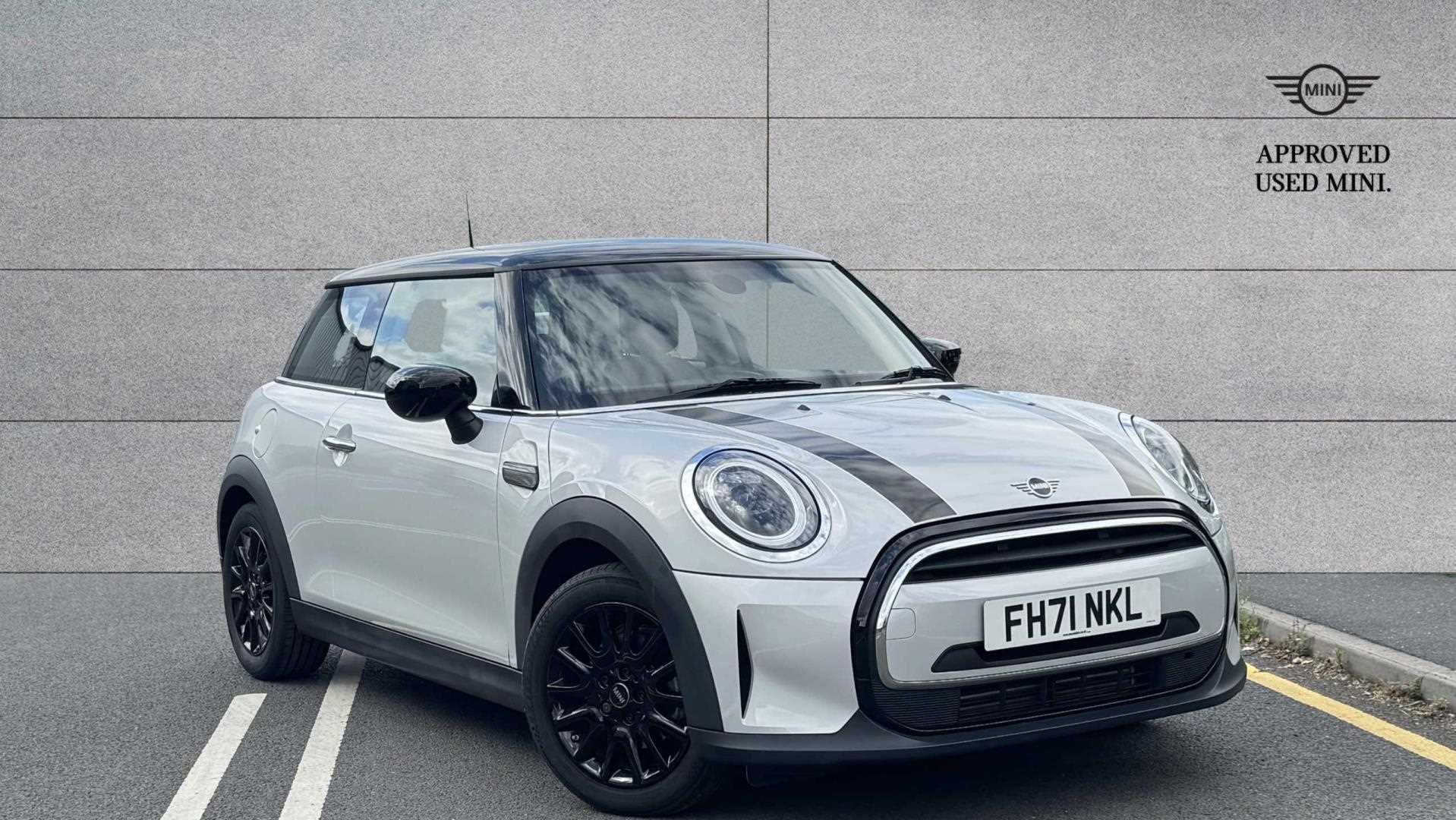 Main listing image - MINI Hatchback