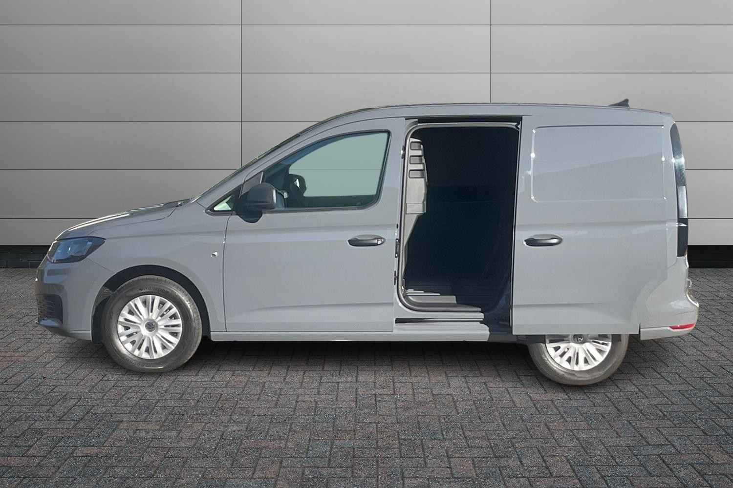 Main listing image - Volkswagen Caddy