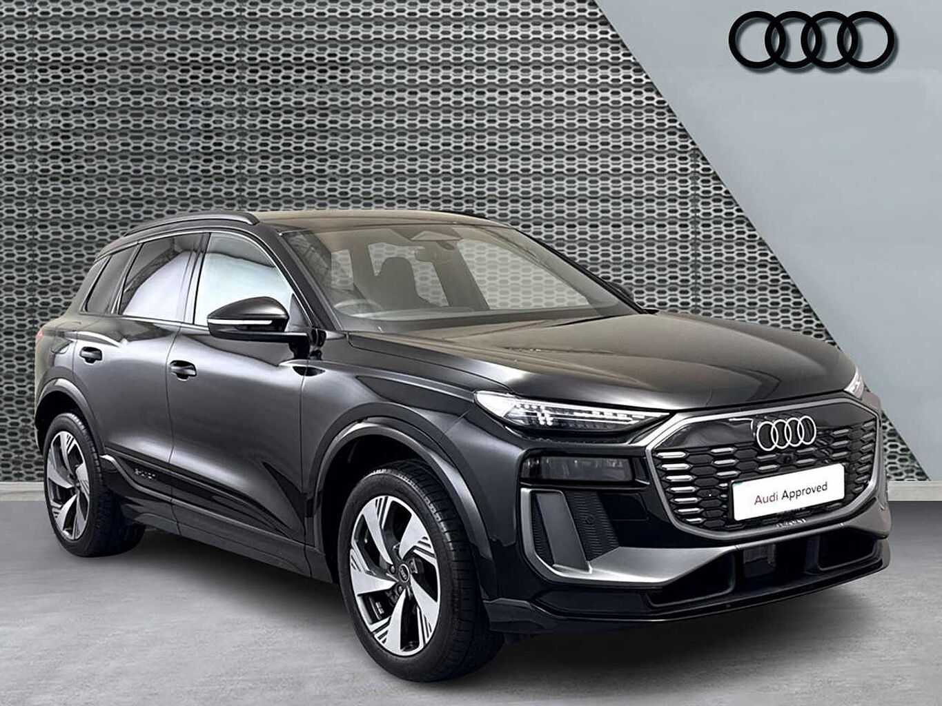 Main listing image - Audi Q6 e-tron
