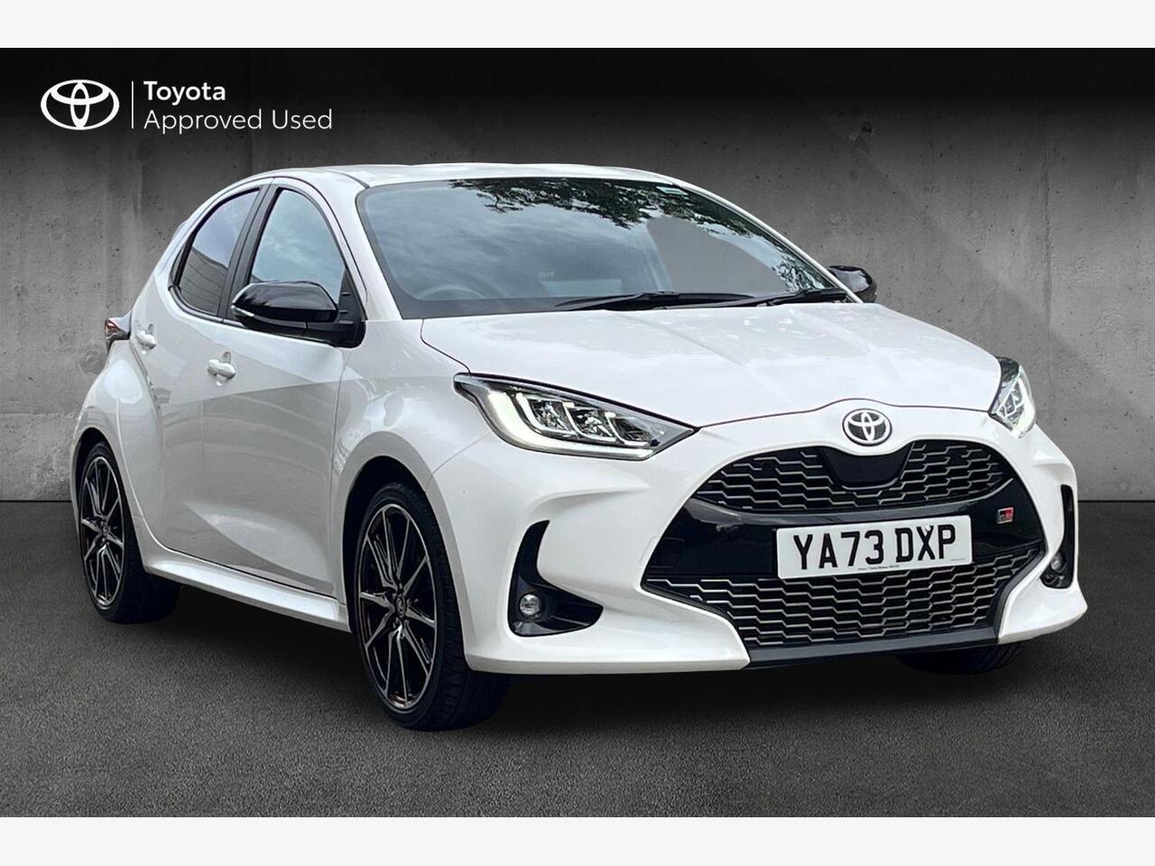 Main listing image - Toyota Yaris