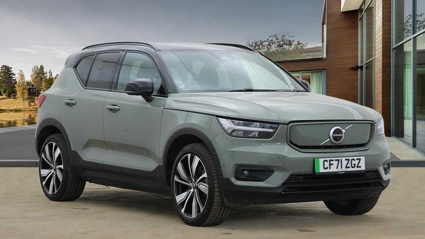 Main listing image - Volvo XC40 Recharge