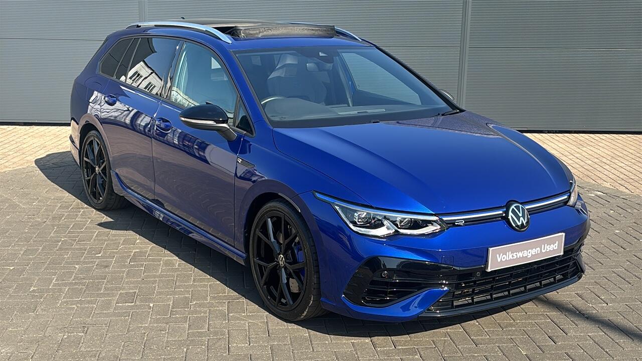 Main listing image - Volkswagen Golf