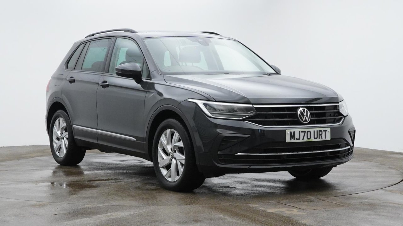 Main listing image - Volkswagen Tiguan