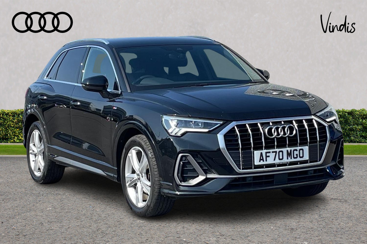 Main listing image - Audi Q3