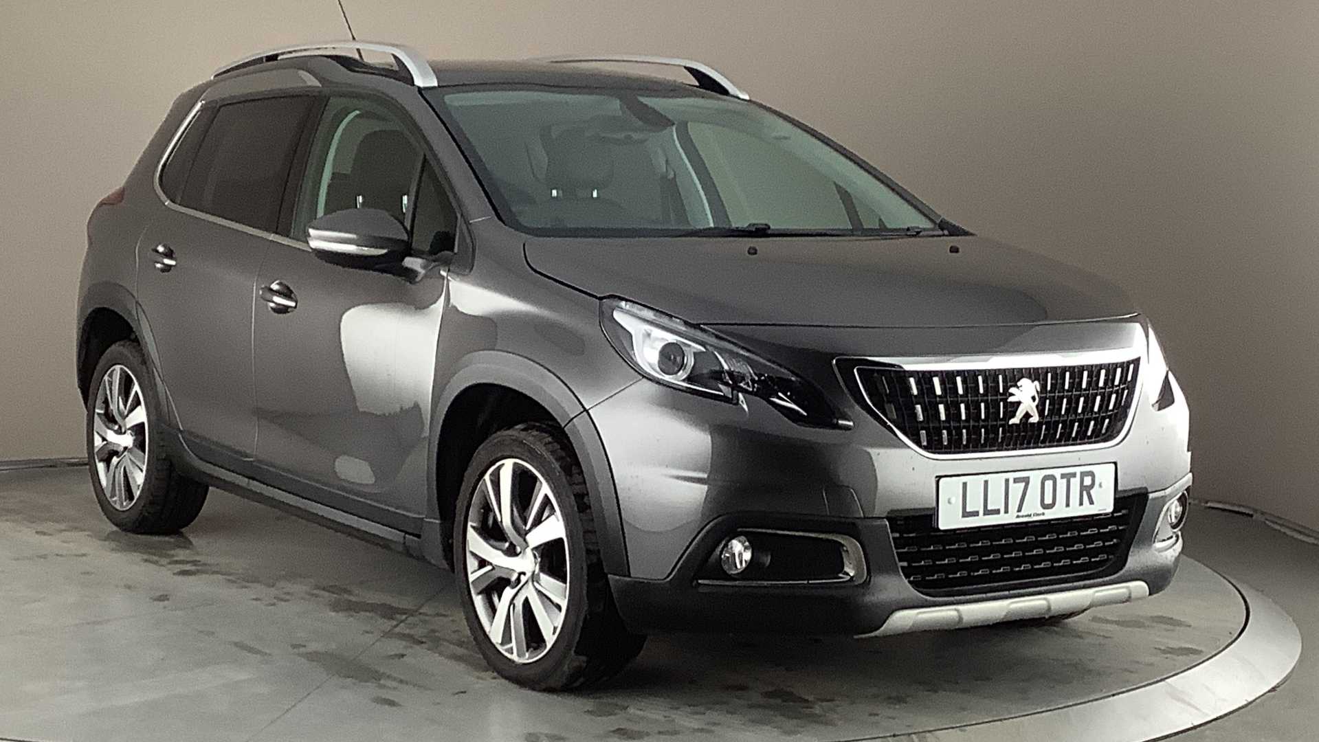 Main listing image - Peugeot 2008