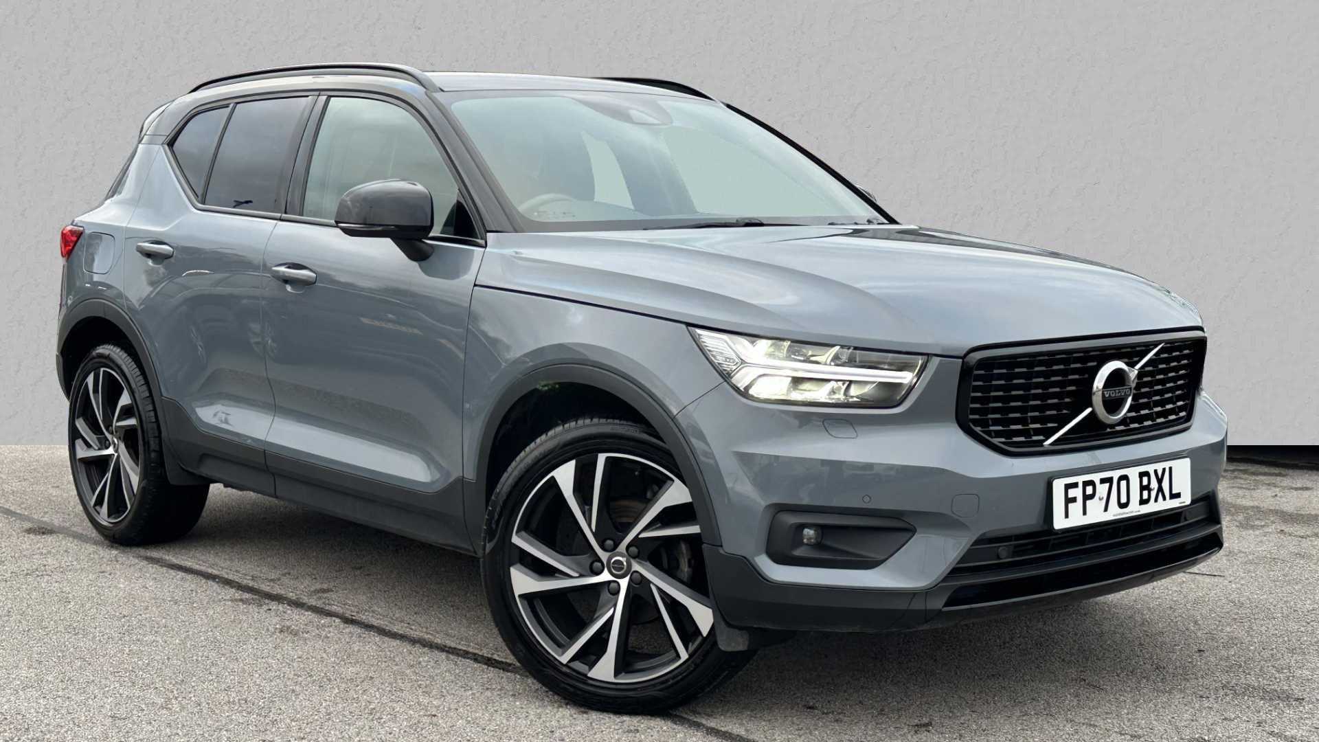 Main listing image - Volvo XC40