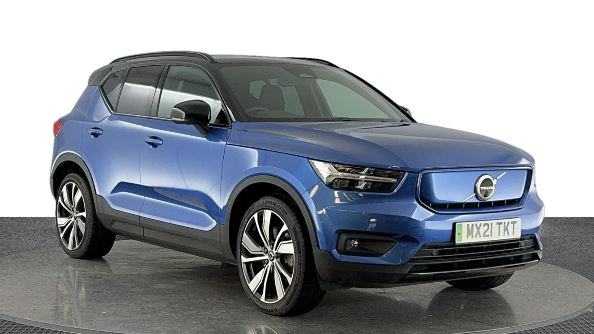 Main listing image - Volvo XC40 Recharge