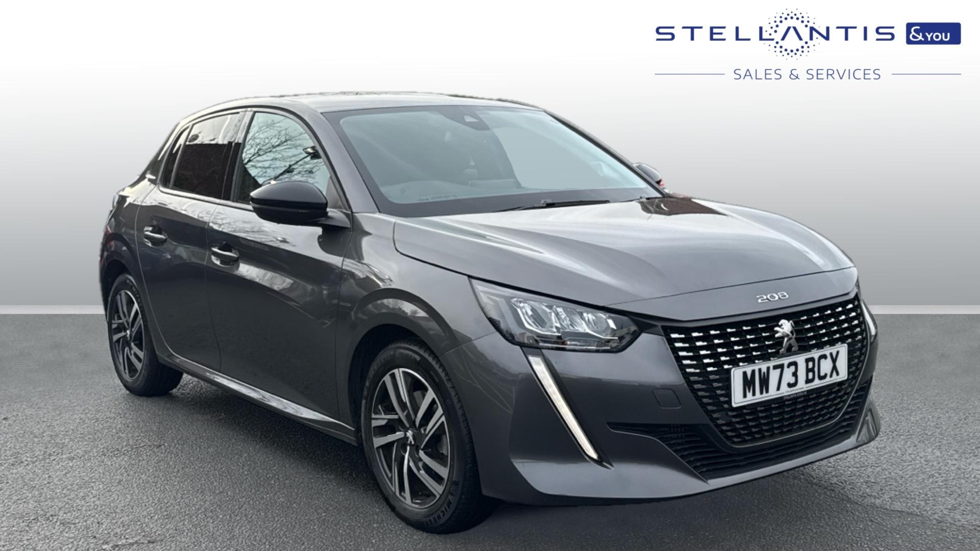 Main listing image - Peugeot 208