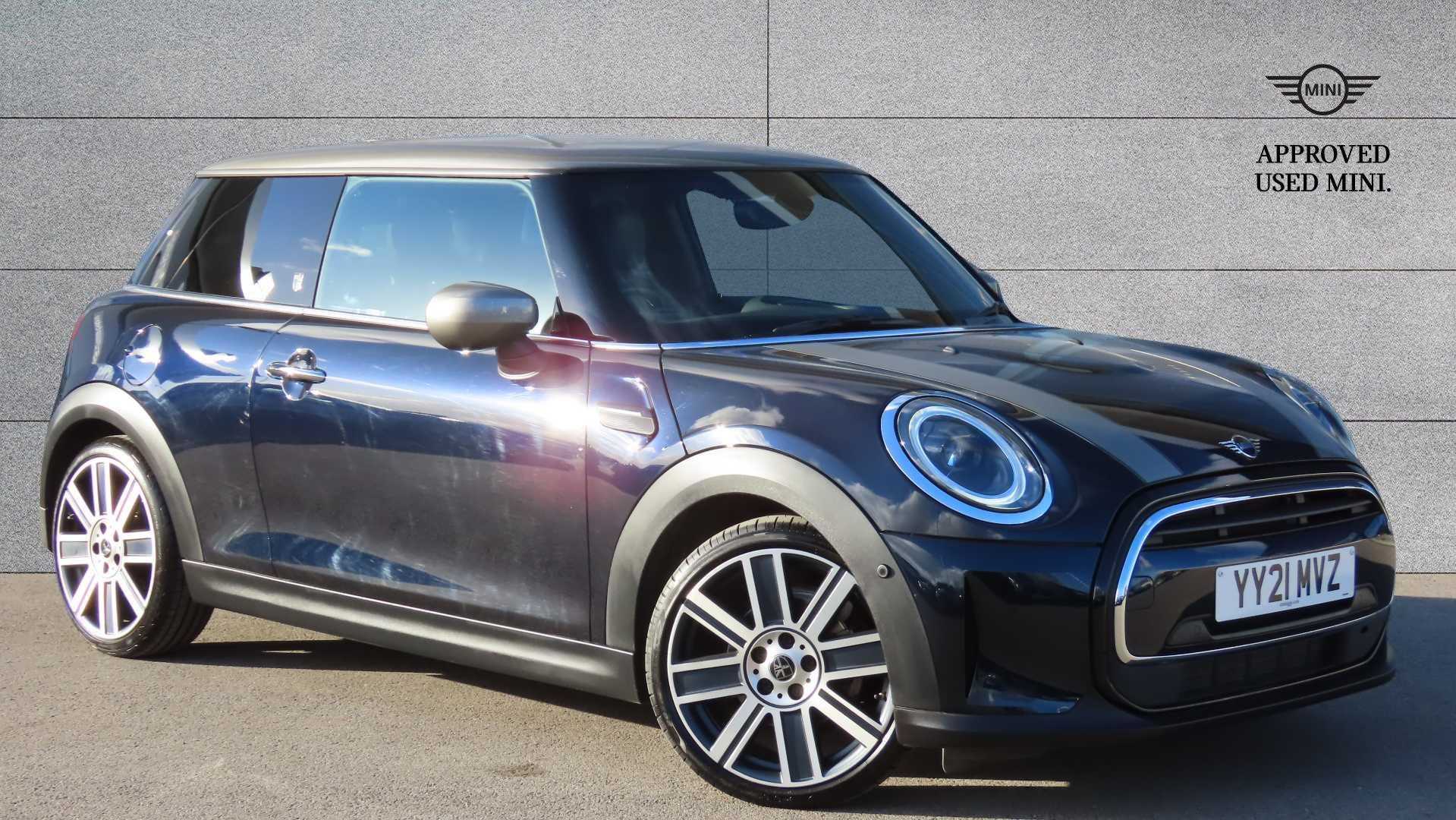 Main listing image - MINI Hatchback