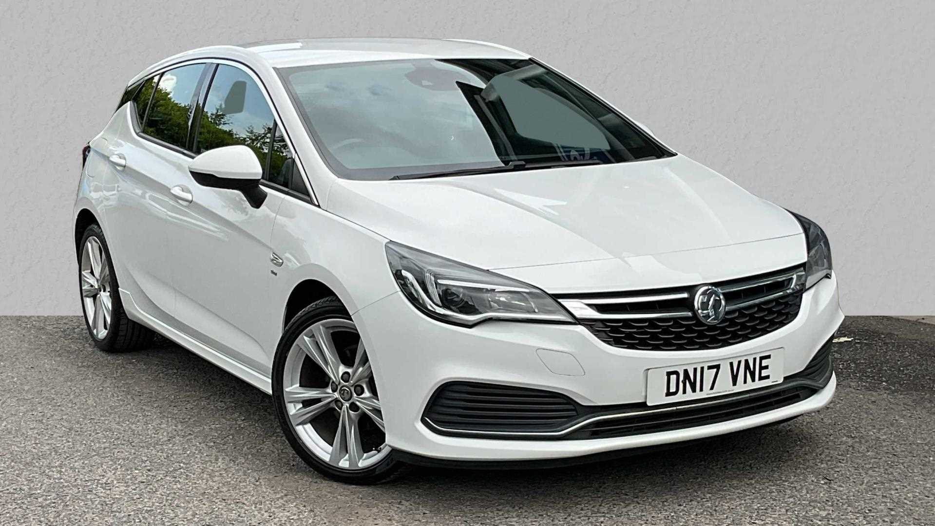 Main listing image - Vauxhall Astra