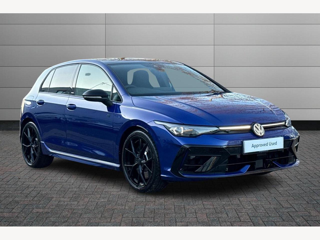 Main listing image - Volkswagen Golf R