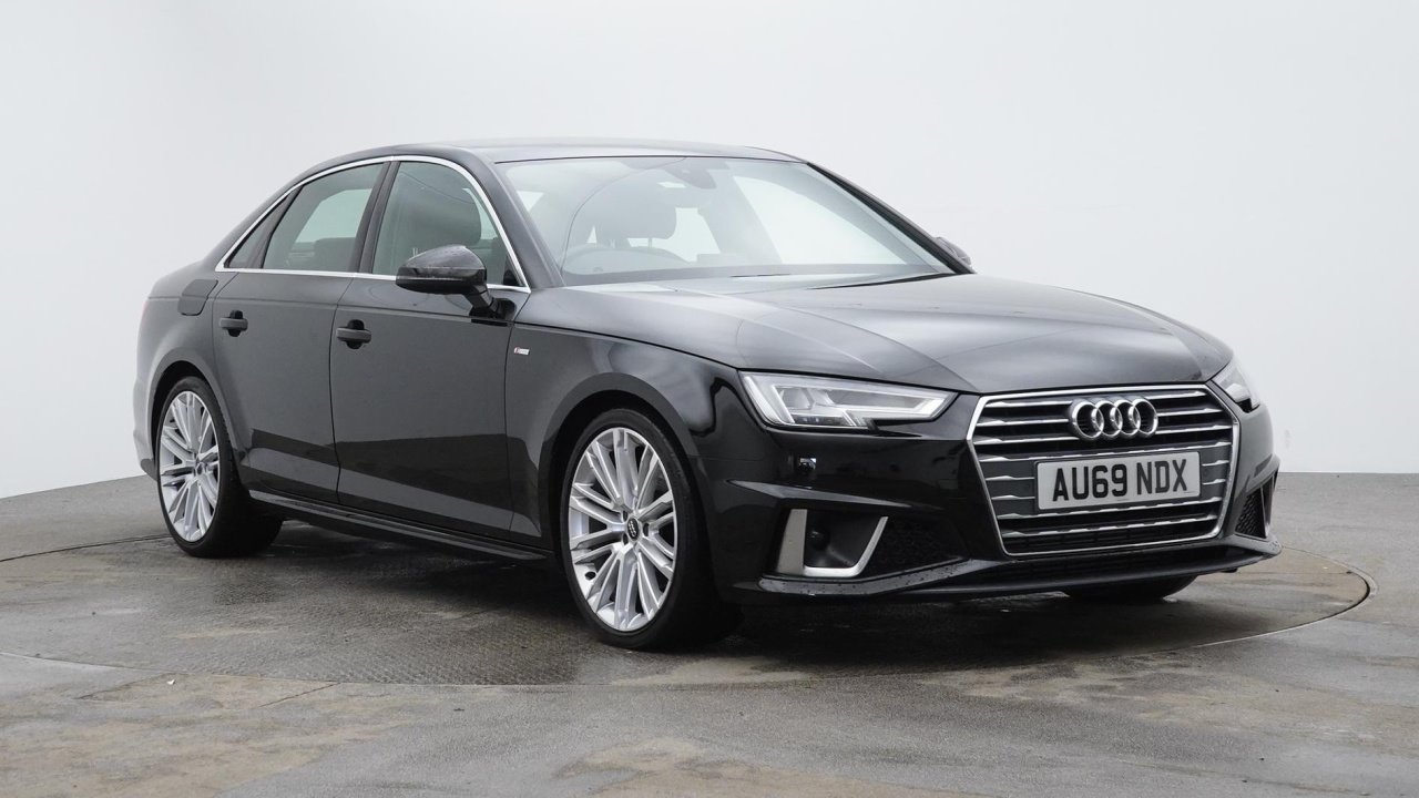 Main listing image - Audi A4