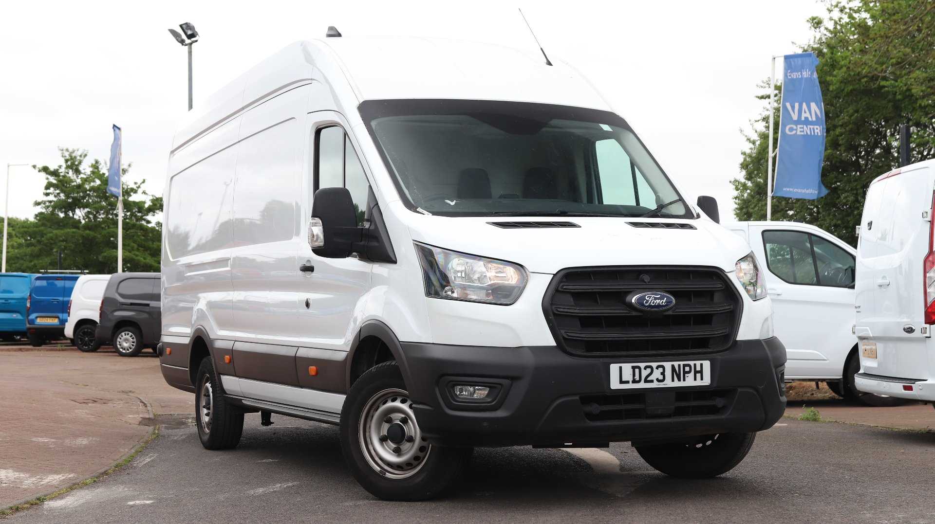 Main listing image - Ford Transit