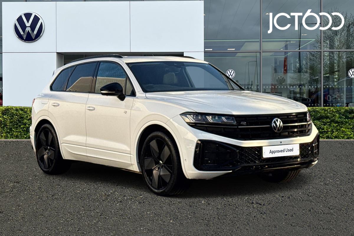 Main listing image - Volkswagen Touareg