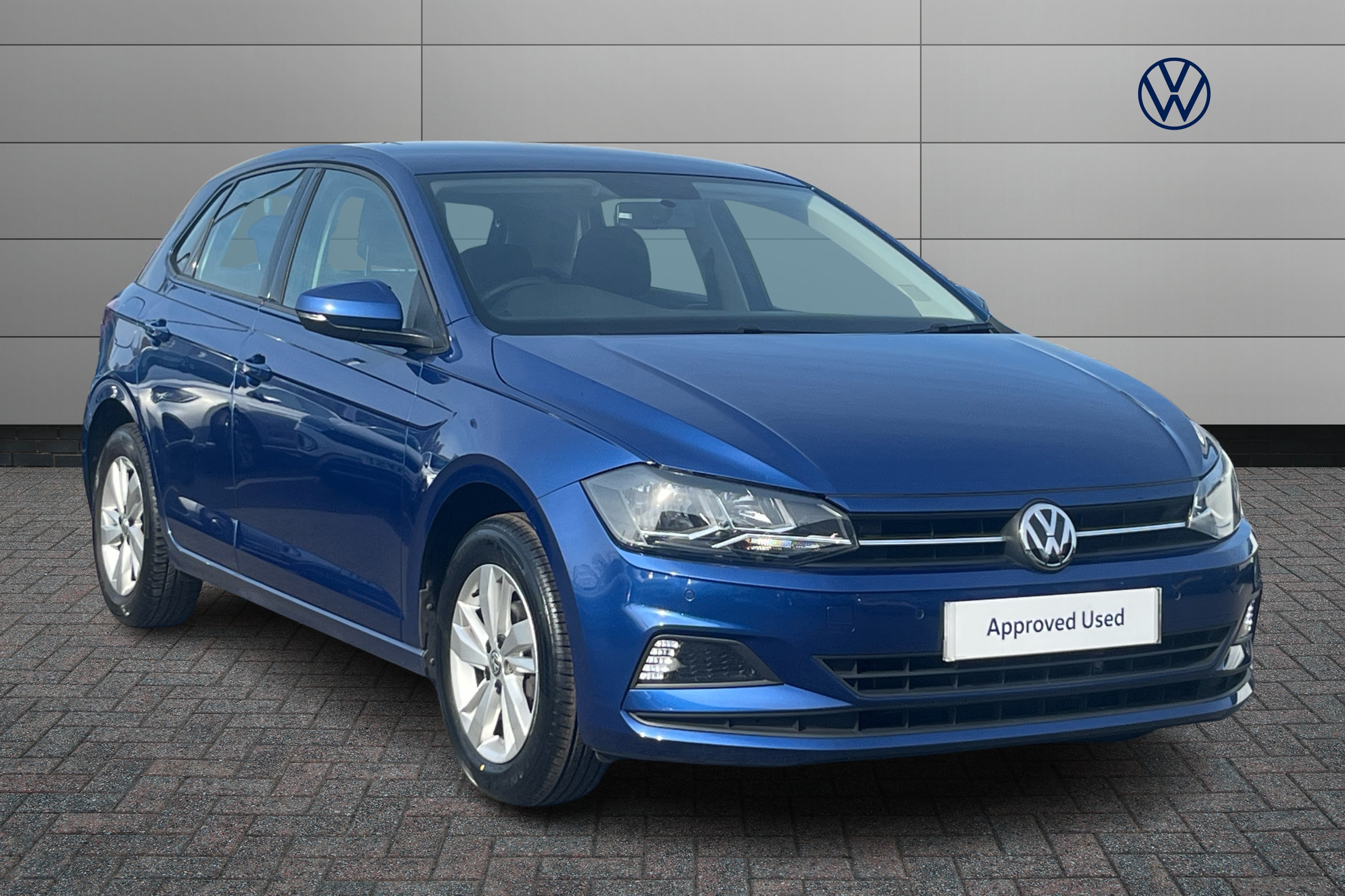 Main listing image - Volkswagen Polo