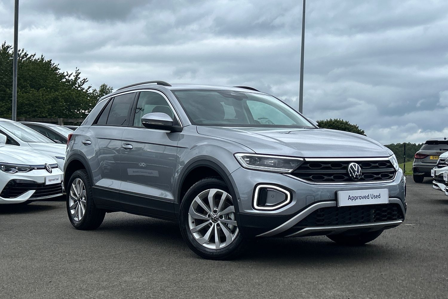 Main listing image - Volkswagen T-Roc
