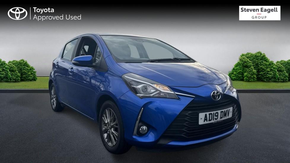 Main listing image - Toyota Yaris