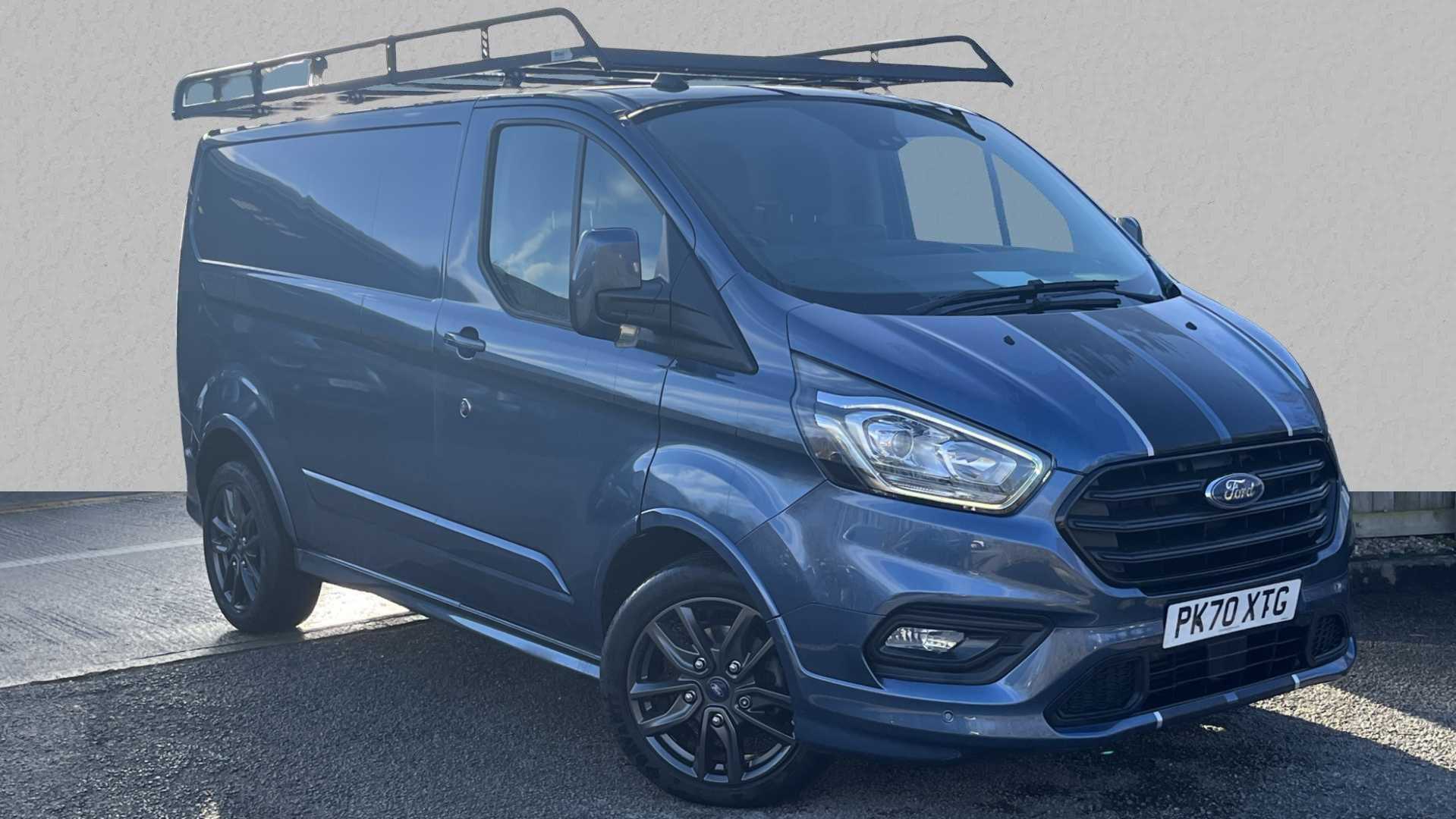 Main listing image - Ford Transit Custom