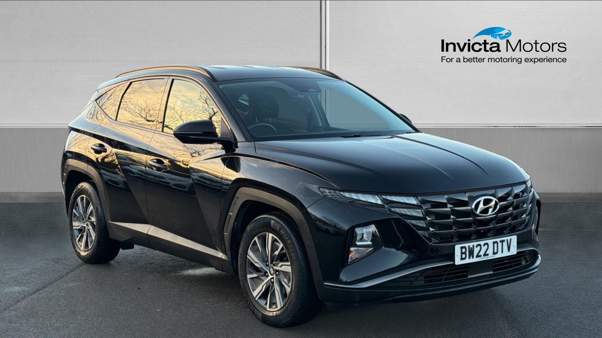 Main listing image - Hyundai Tucson