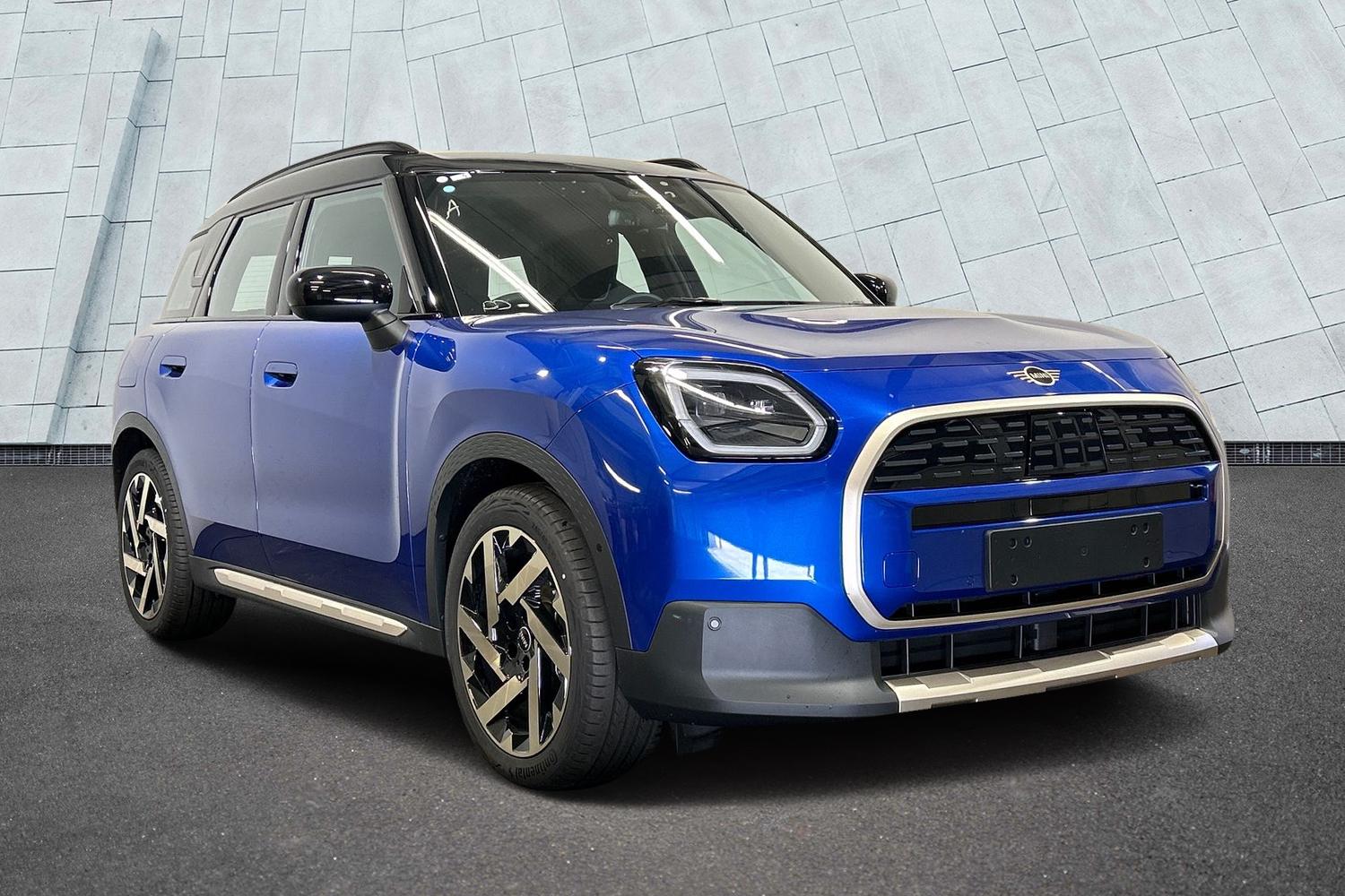 Main listing image - MINI Countryman