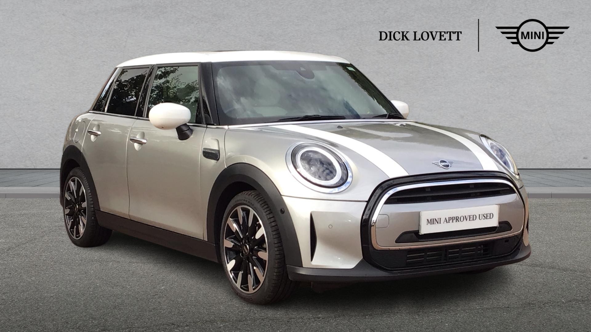 Main listing image - MINI Hatchback