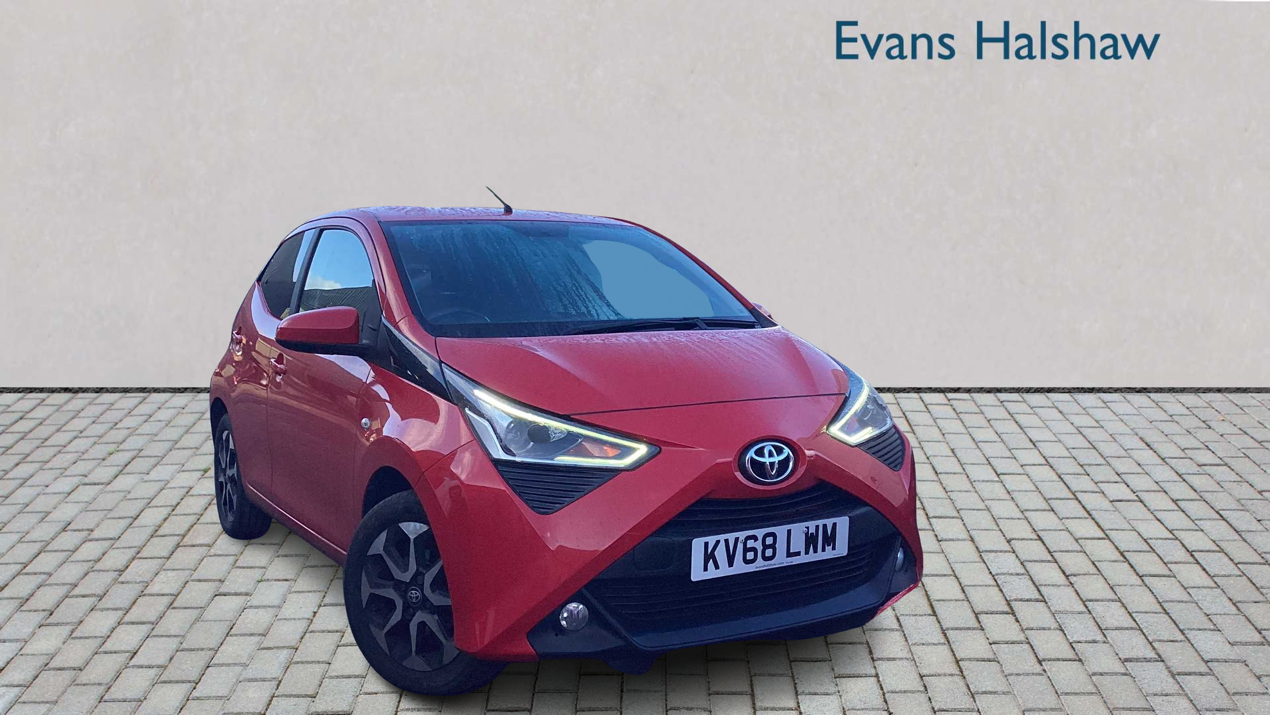 Main listing image - Toyota Aygo