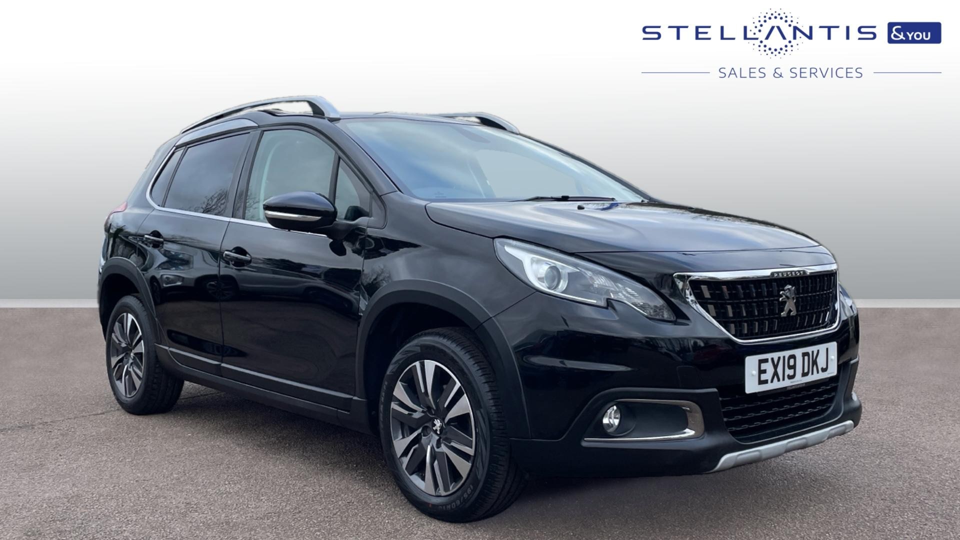 Main listing image - Peugeot 2008