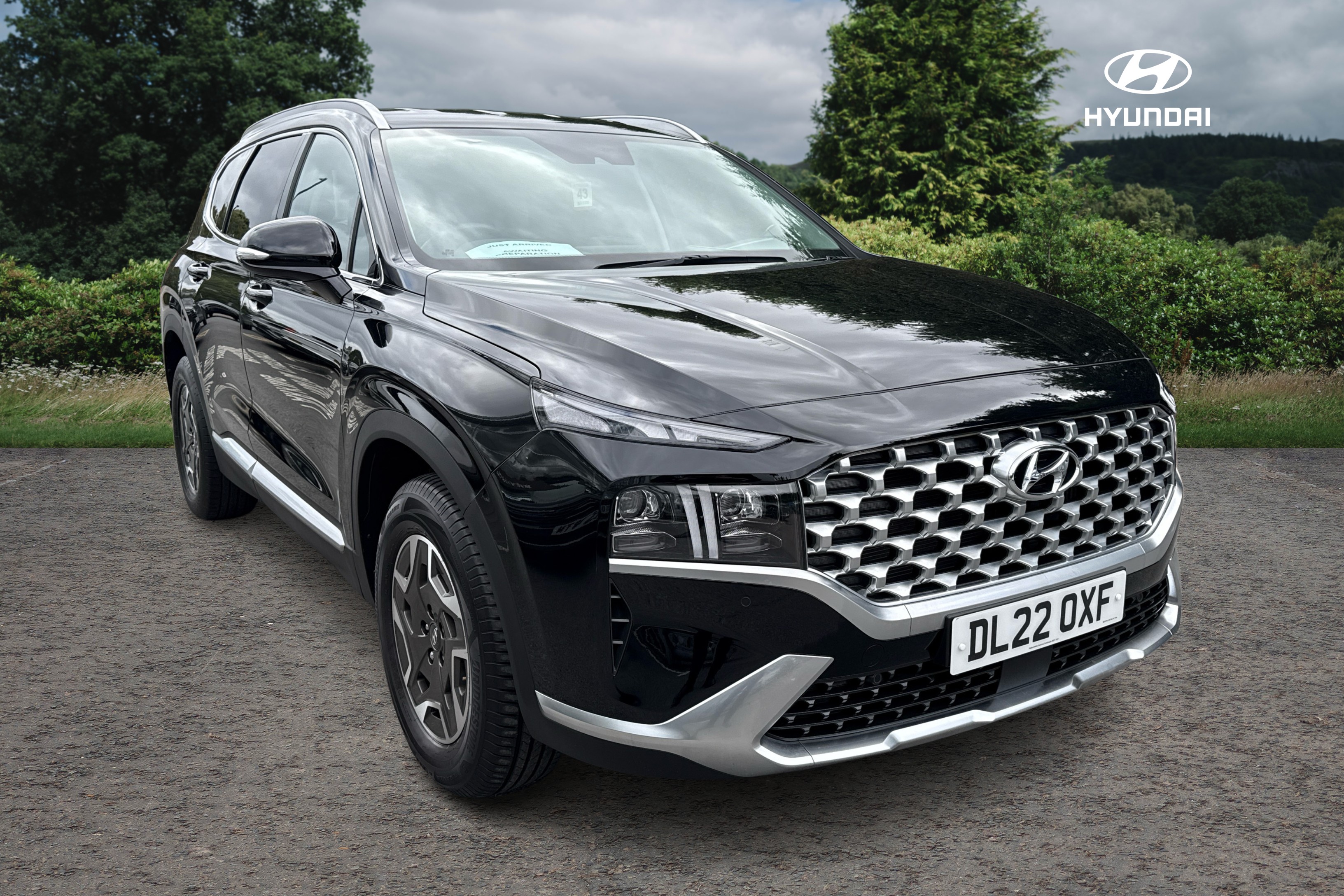 Main listing image - Hyundai Santa Fe