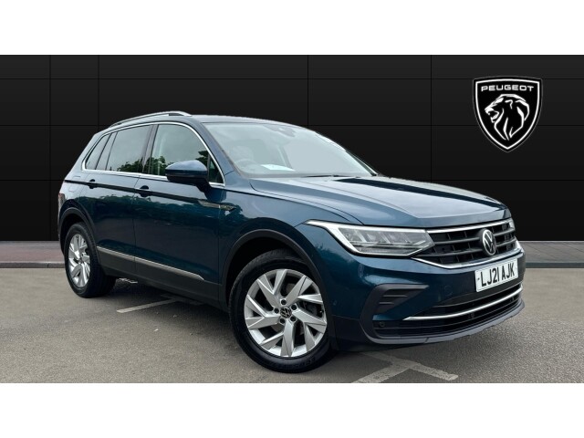 Main listing image - Volkswagen Tiguan