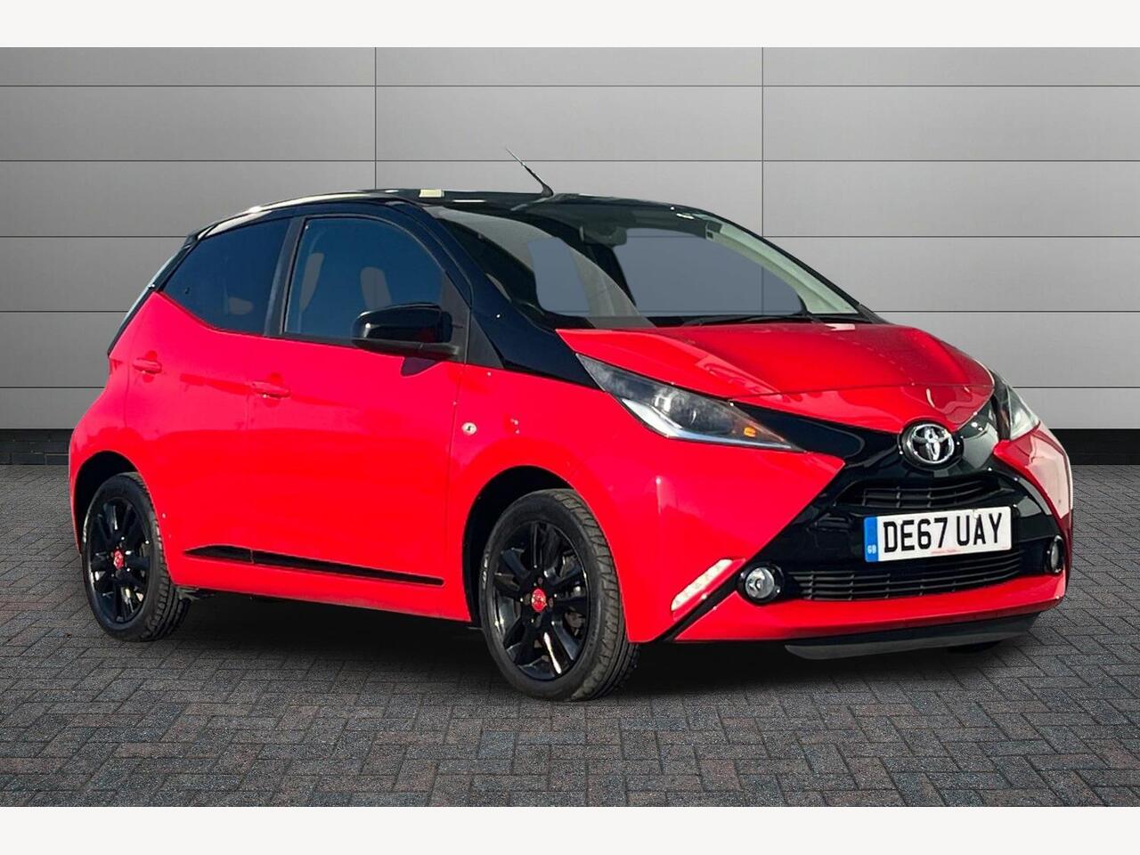 Main listing image - Toyota Aygo